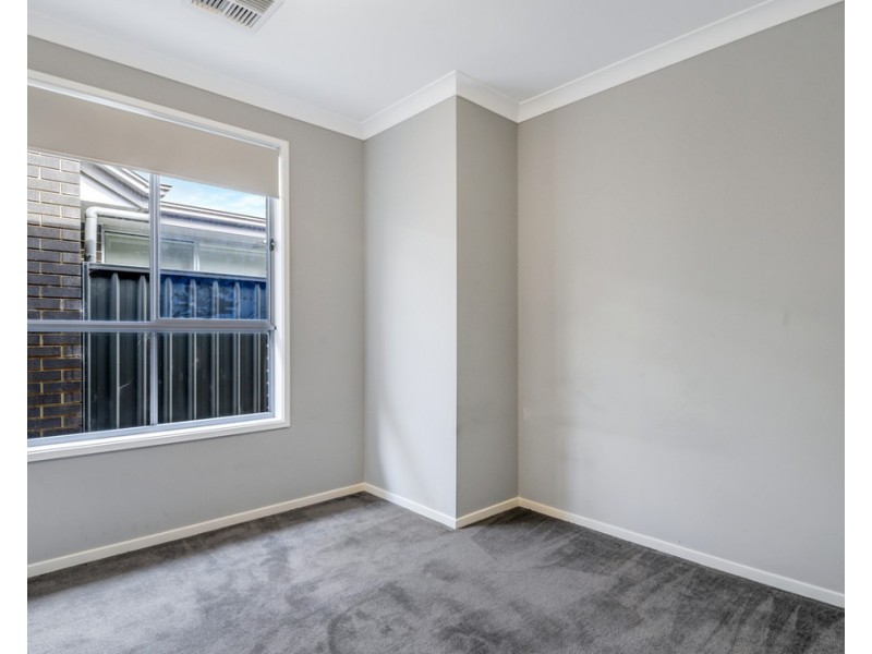 8 Greenwood Street, Mount Barker SA 5251