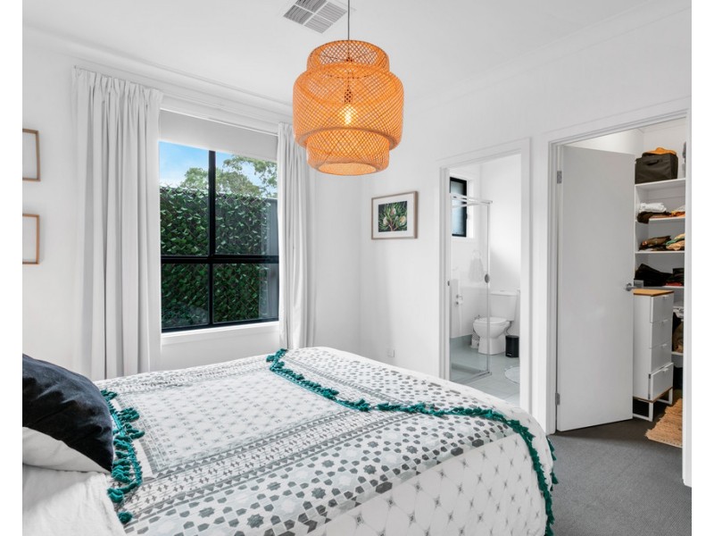32 Rosewater Circuit, Mount Barker SA 5251