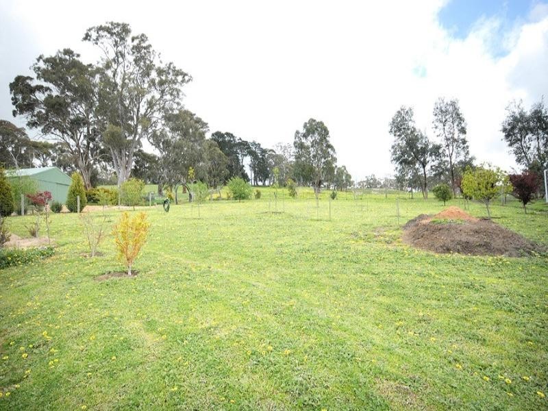 29 Waterford Avenue, Mount Barker SA 5251