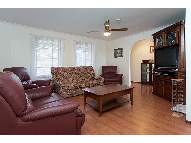 35 Bellavista Road, Flagstaff Hill SA 5159