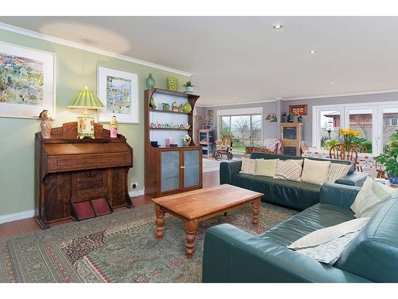 9 Spring Park Drive, Littlehampton SA 5250