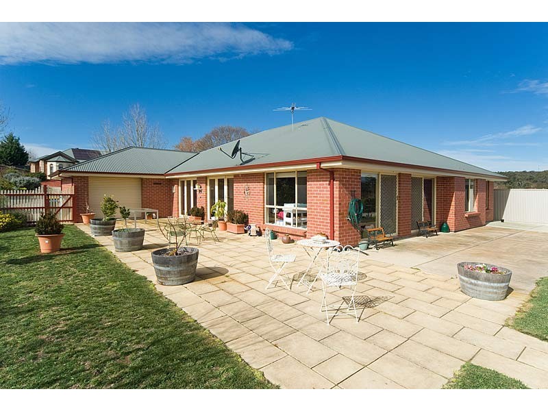 9 Spring Park Drive, Littlehampton SA 5250