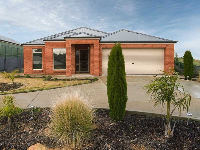 16  Emma Road, Nairne SA 5252