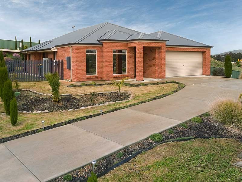 16  Emma Road, Nairne SA 5252