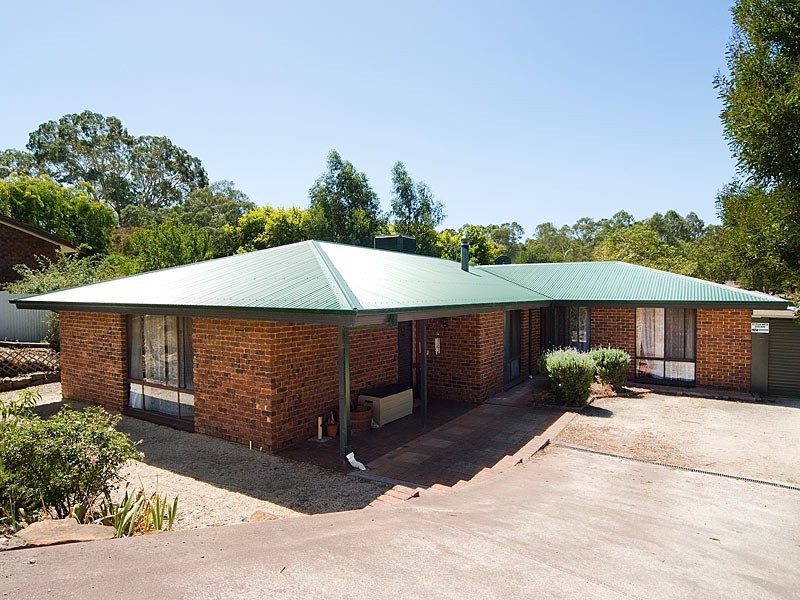 14 Manor Crescent, Mount Barker SA 5251