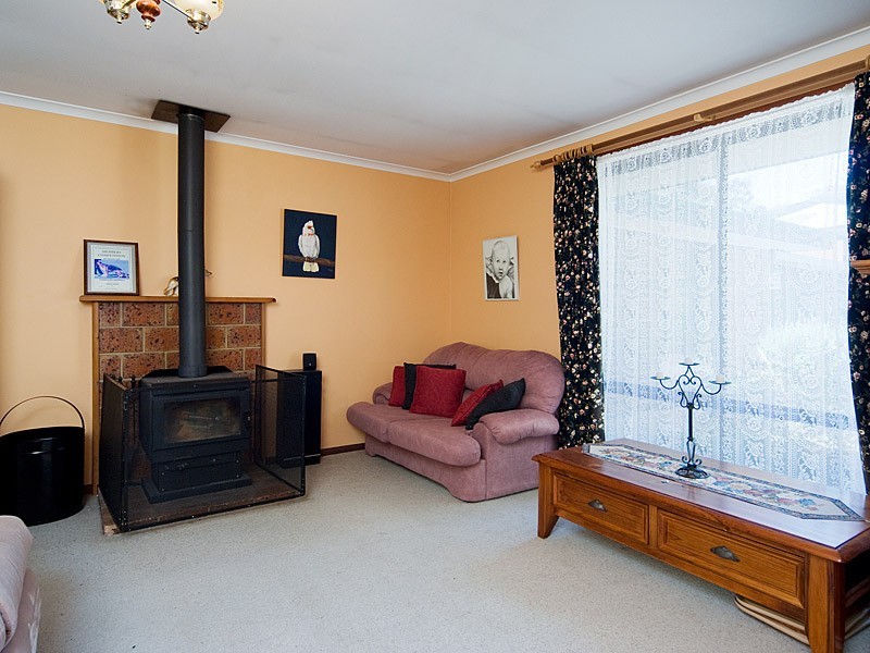 14 Manor Crescent, Mount Barker SA 5251