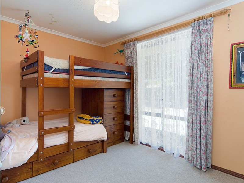 14 Manor Crescent, Mount Barker SA 5251