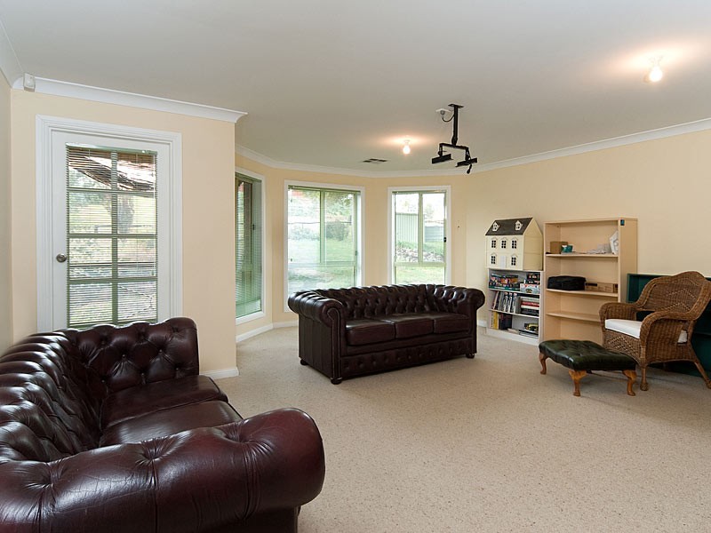 12 London Court, Mount Barker SA 5251