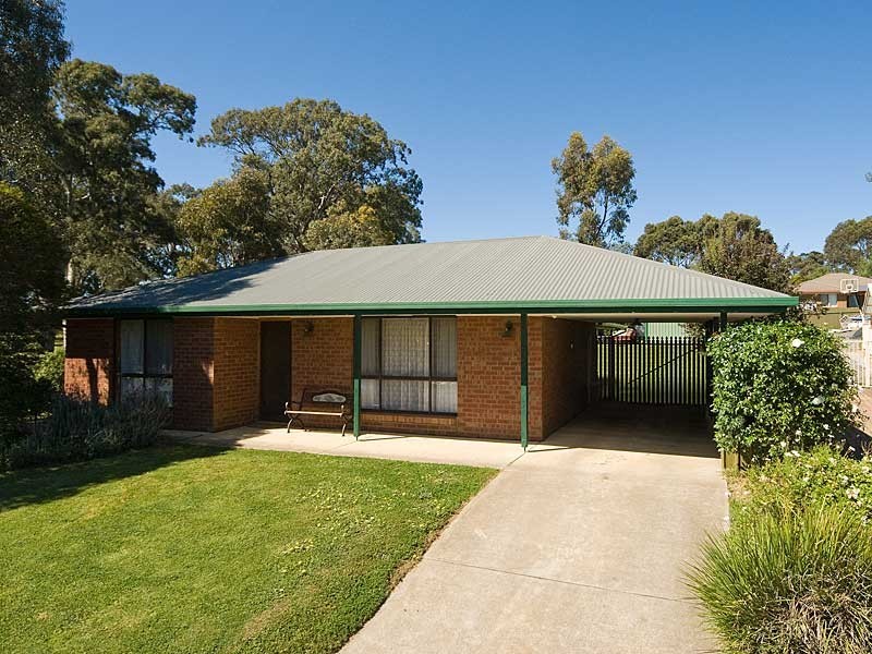26 Gilbert Road, Mount Barker SA 5251