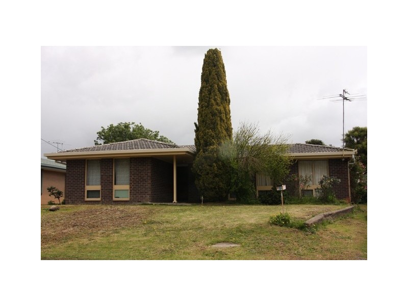 9 Downing Street, Mount Barker SA 5251