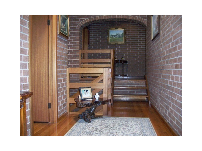 2 Mount Street, Crafers SA 5152