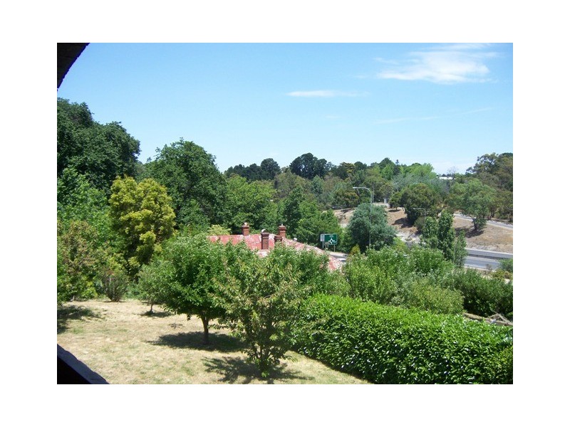 2 Mount Street, Crafers SA 5152