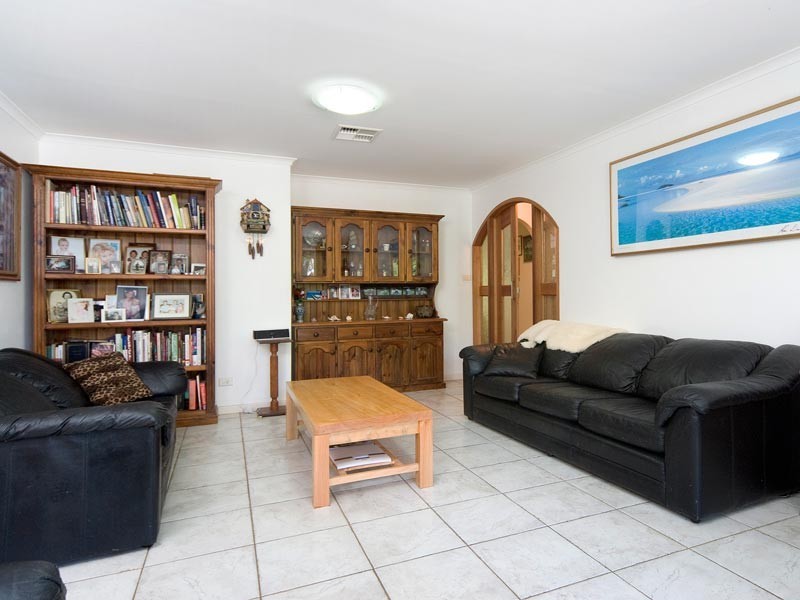 17 Daw Avenue, Mount Barker SA 5251