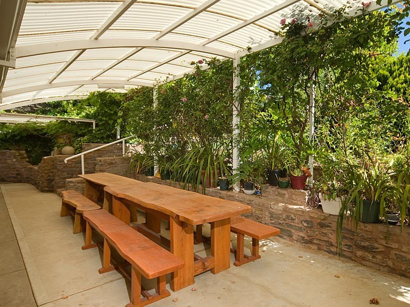 17 Daw Avenue, Mount Barker SA 5251