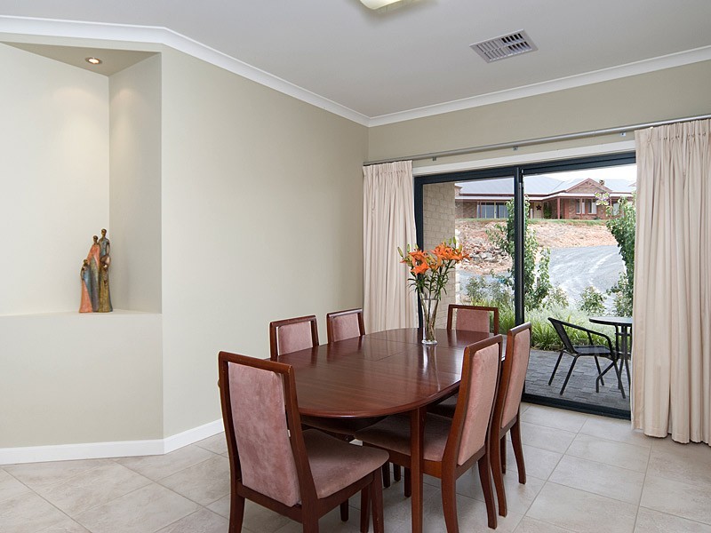 11 Eglinton Street, Mount Barker SA 5251