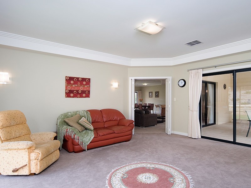 11 Eglinton Street, Mount Barker SA 5251