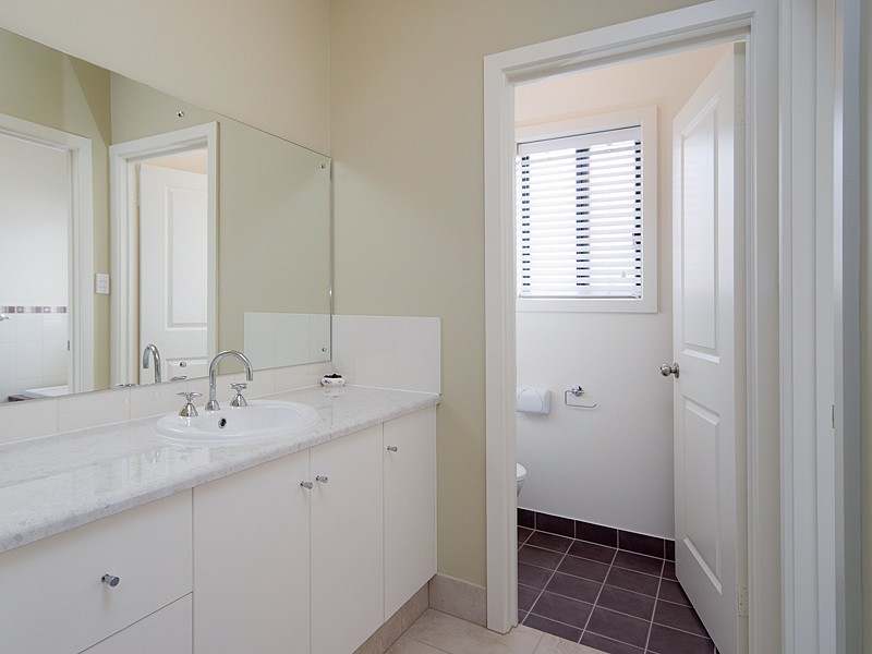 11 Eglinton Street, Mount Barker SA 5251