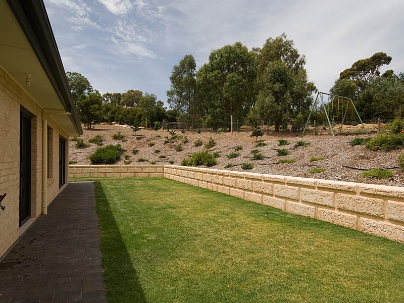 11 Eglinton Street, Mount Barker SA 5251