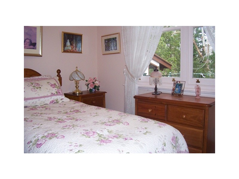 9 White Avenue, Crafers SA 5152