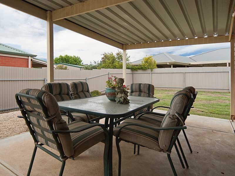 42 Fletcher Road, Mount Barker SA 5251