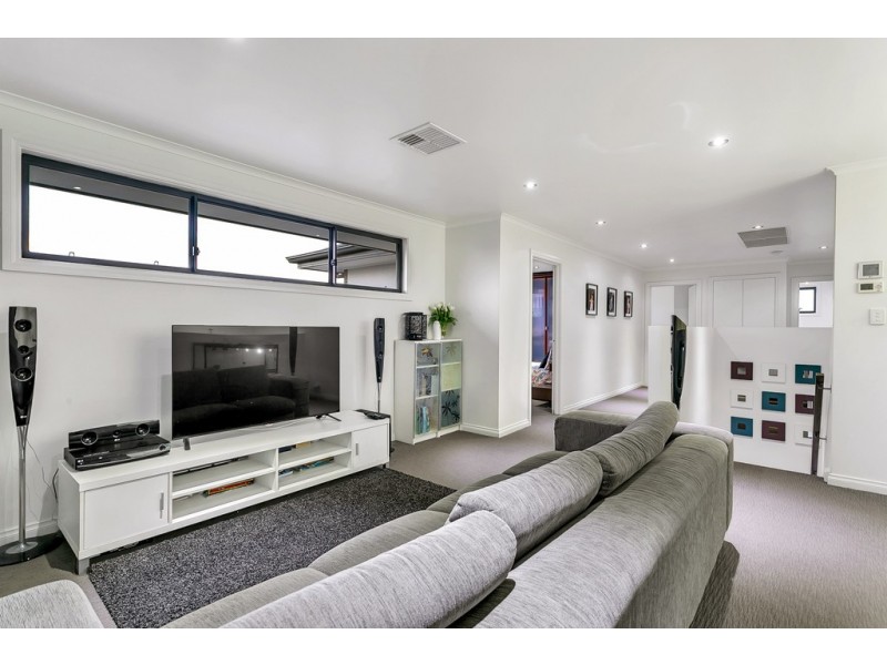 141 Burnbank Way, Mount Barker SA 5251