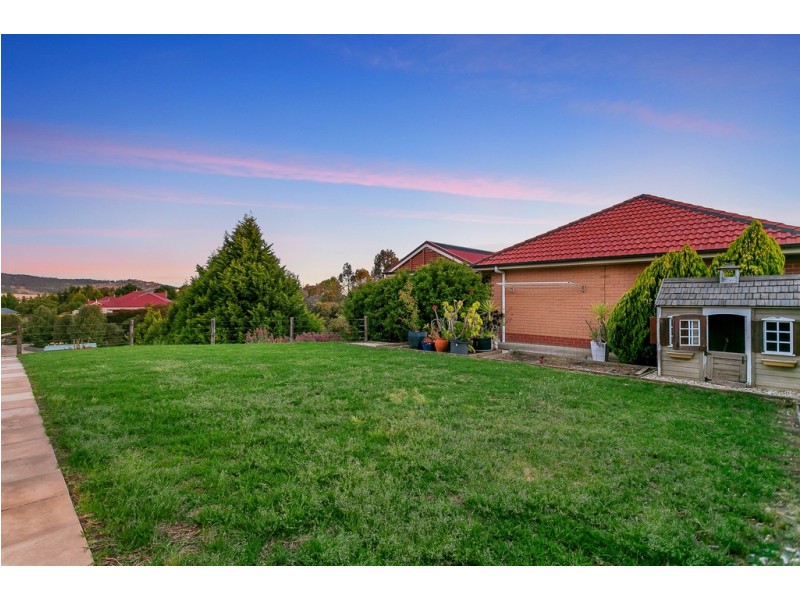 141 Burnbank Way, Mount Barker SA 5251