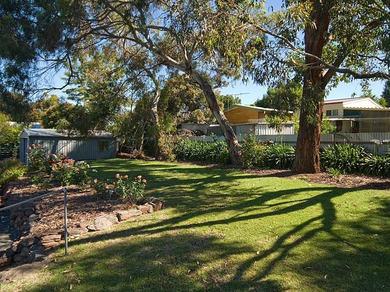 16 Oliver Court, Mount Barker SA 5251