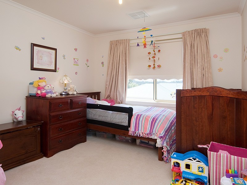 23 Dalmeny Drive, Mount Barker SA 5251