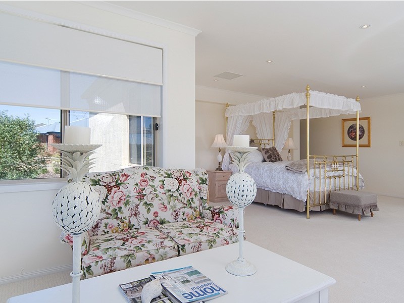 11 Pontiac Road, Mount Barker SA 5251