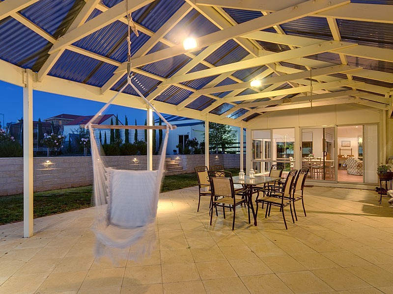 11 Pontiac Road, Mount Barker SA 5251