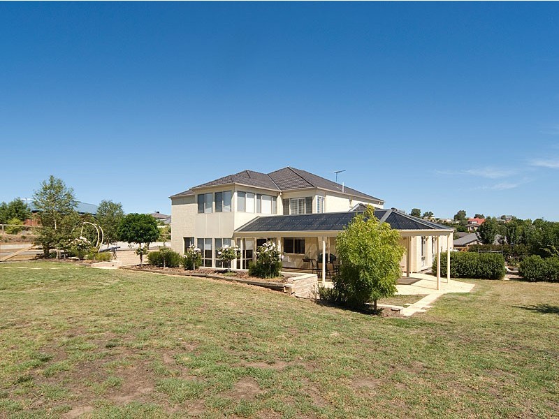 11 Pontiac Road, Mount Barker SA 5251
