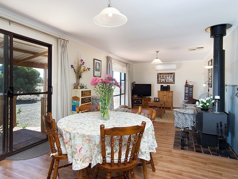 54 Oak Grove, Monarto SA 5254