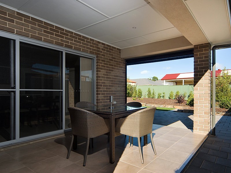 18 Barton Circuit, Mount Barker SA 5251