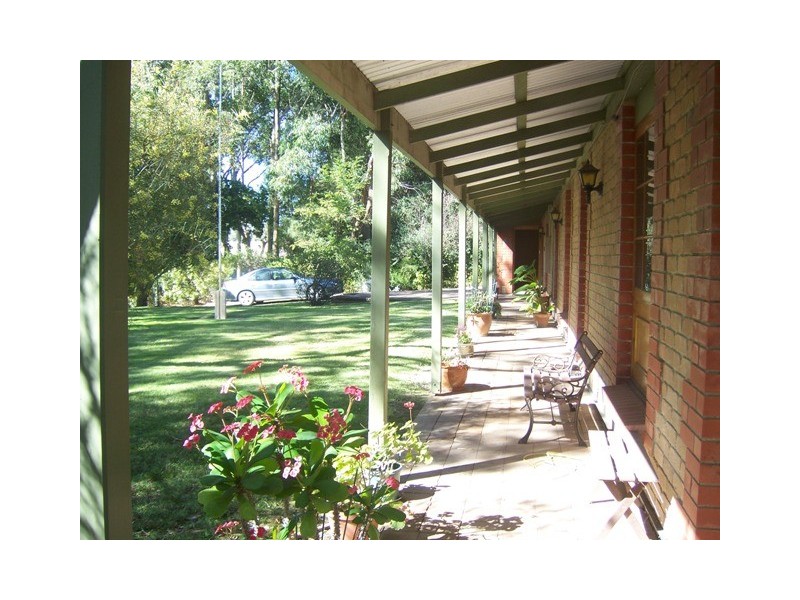 4 Pochin Street, Macclesfield SA 5153