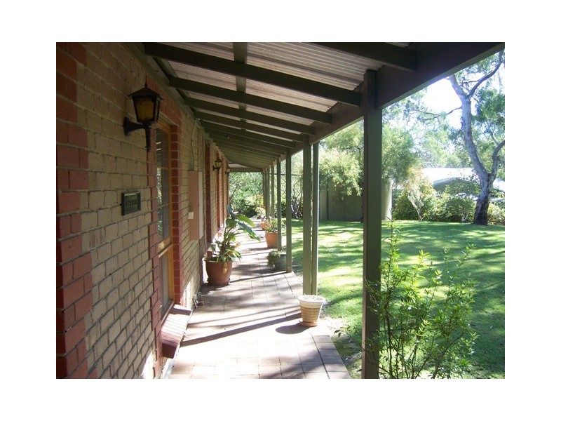 4 Pochin Street, Macclesfield SA 5153