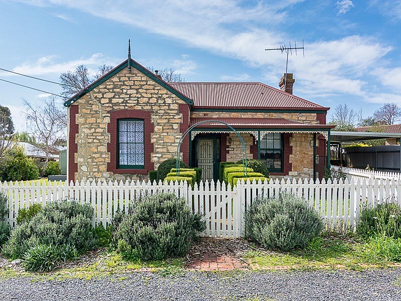 41 Alexandrina Road, Mount Barker SA 5251