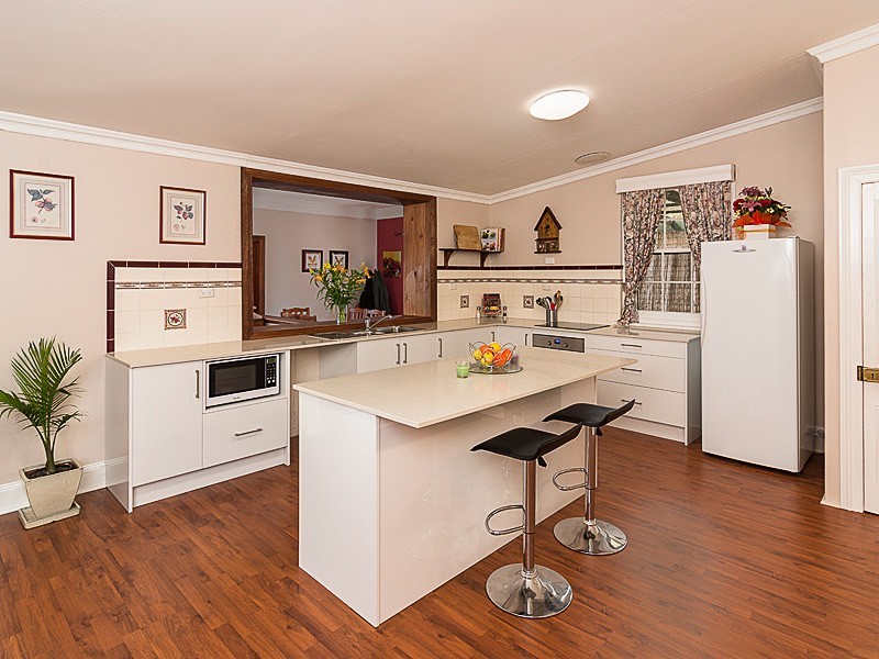 41 Alexandrina Road, Mount Barker SA 5251