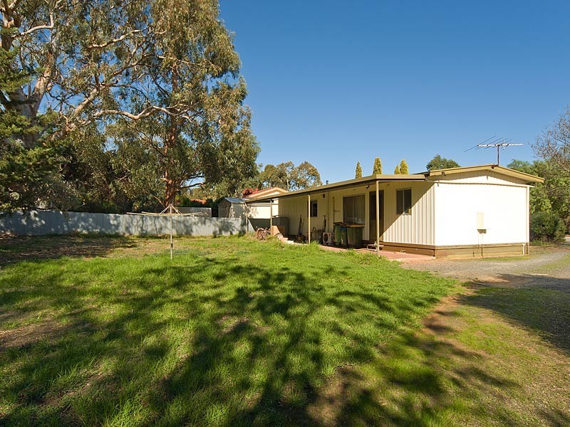 26 Murray Avenue, Mount Barker SA 5251