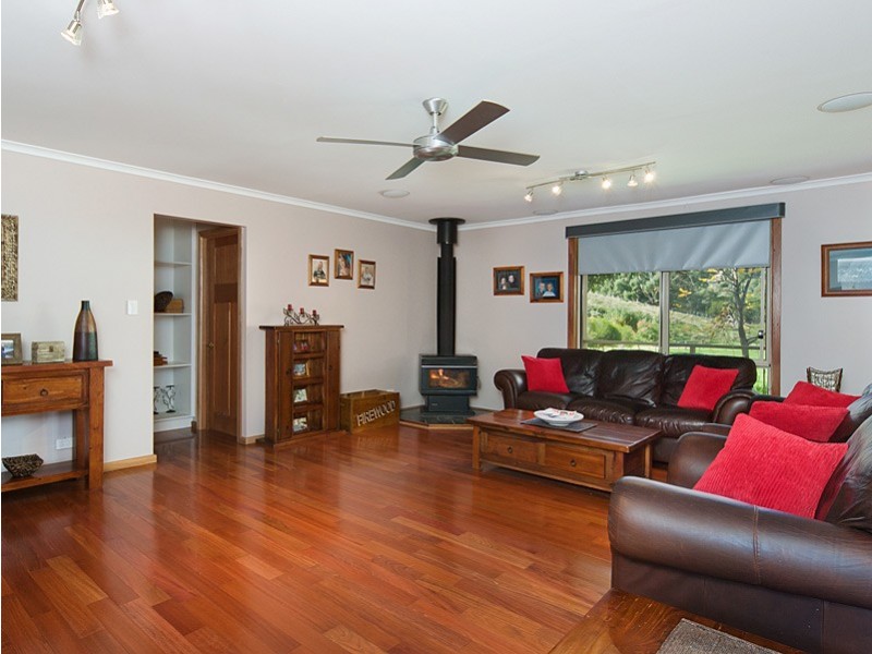 4  Nicol Road, Bull Creek SA 5157