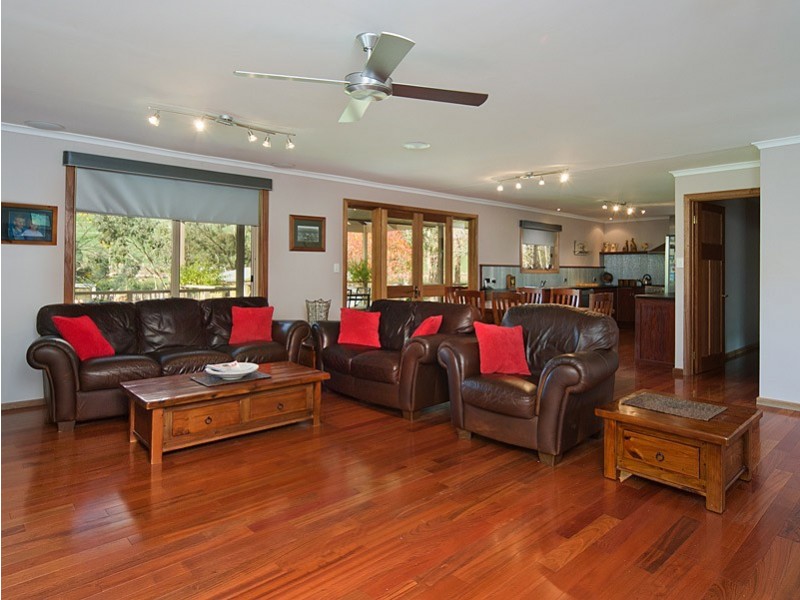 4  Nicol Road, Bull Creek SA 5157