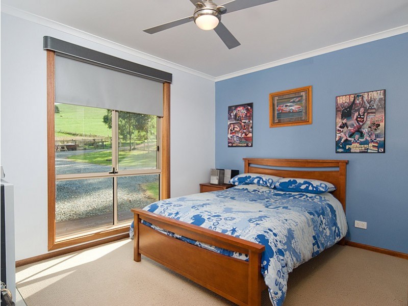 4  Nicol Road, Bull Creek SA 5157