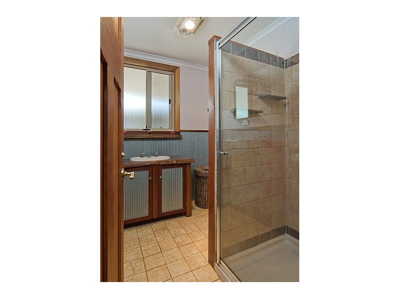 4  Nicol Road, Bull Creek SA 5157