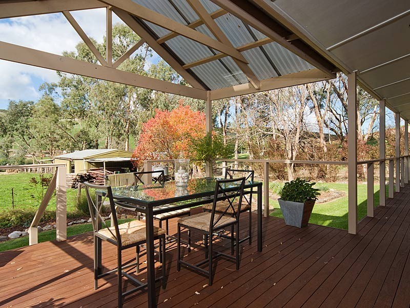 4  Nicol Road, Bull Creek SA 5157