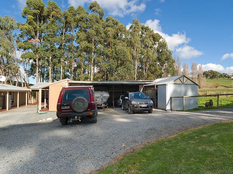 4  Nicol Road, Bull Creek SA 5157