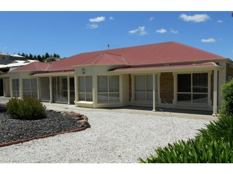 8 Tremayne Drive, Mount Barker SA 5251