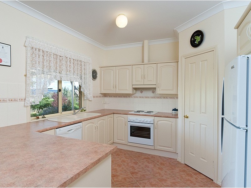 8 Tremayne Drive, Mount Barker SA 5251