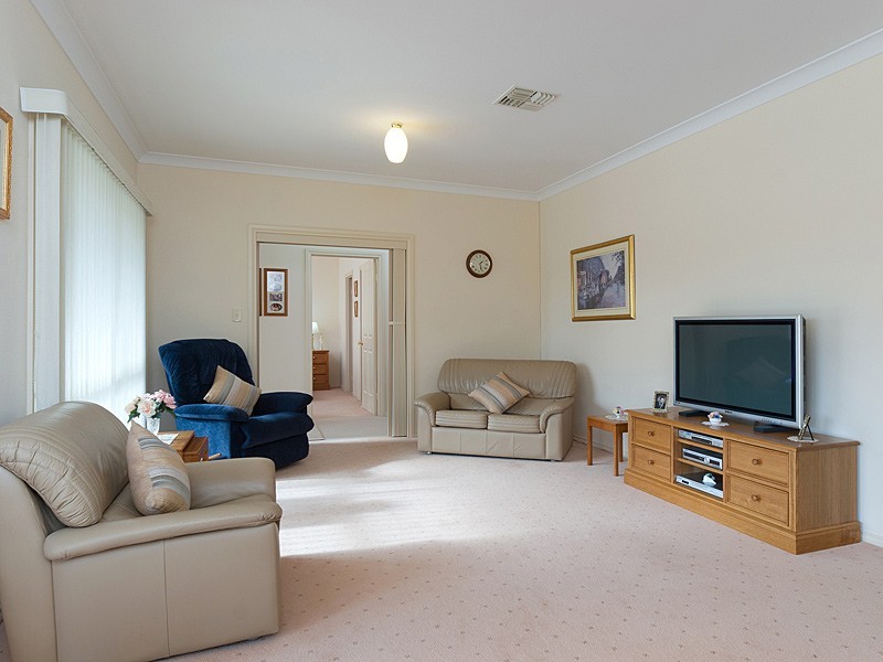 8 Tremayne Drive, Mount Barker SA 5251