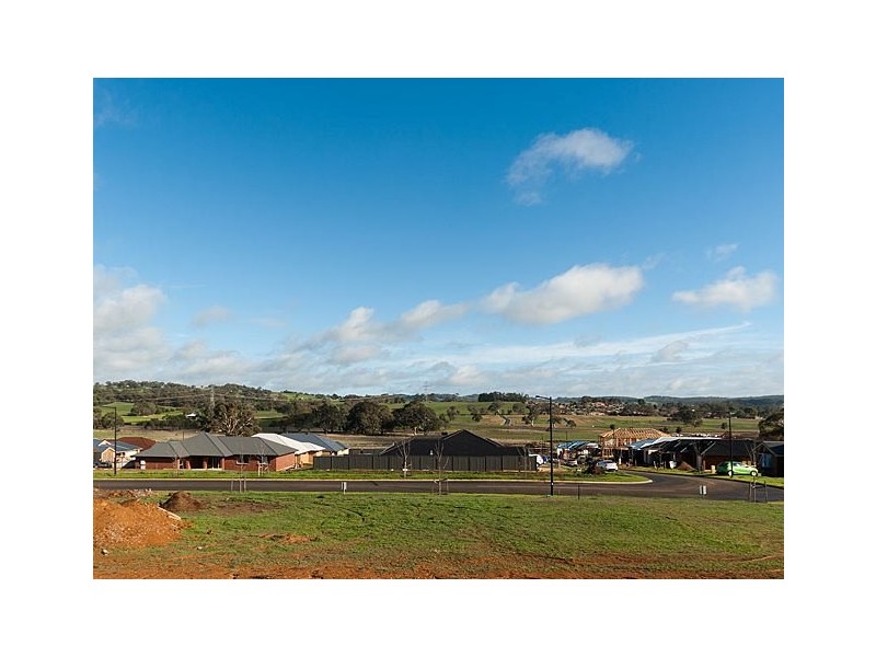 4 Carlson Street, Mount Barker SA 5251