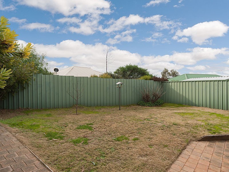 6A  Dutch Close, Mount Barker SA 5251