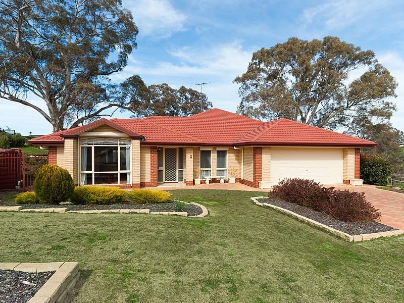 4  Eglinton Street, Mount Barker SA 5251